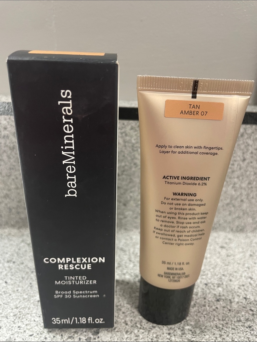 bareMinerals Complexion Rescue Tinted Moisturizer - Tan Amber 07 (Beige)